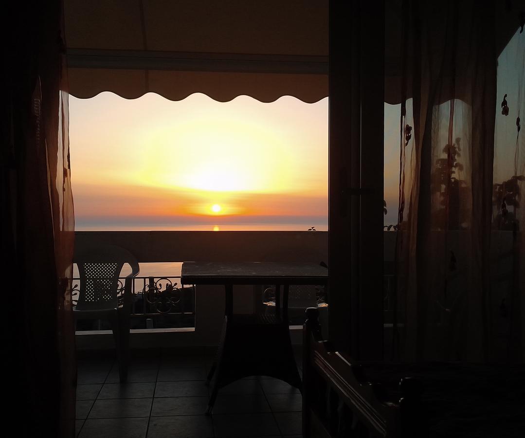 Sunset Bella Vista Apartment Athanion Exterior photo